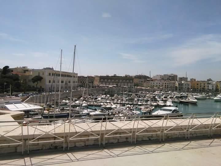 Ad Home Trani Exterior foto